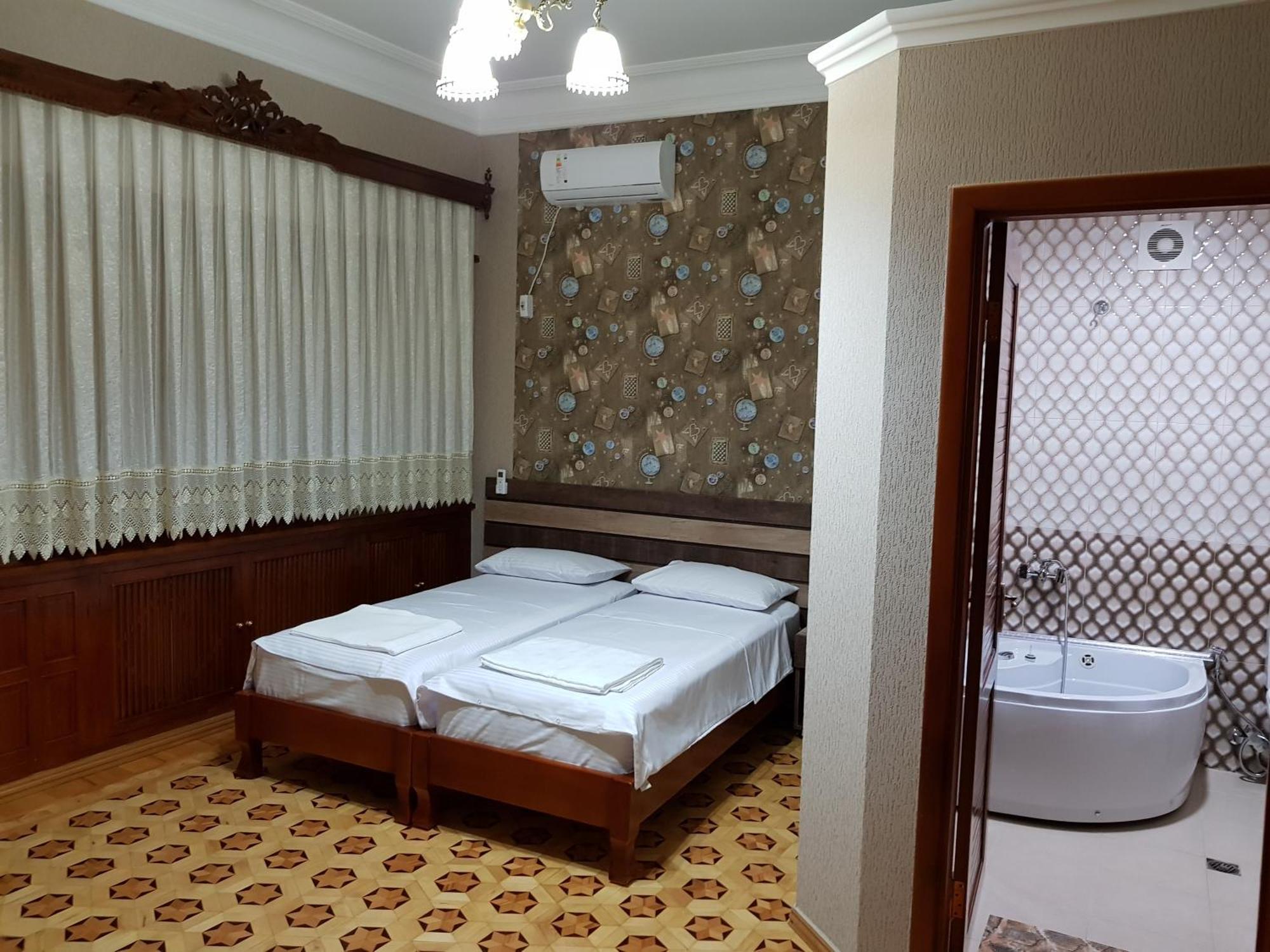 Hotel Villa Кутаиси Экстерьер фото