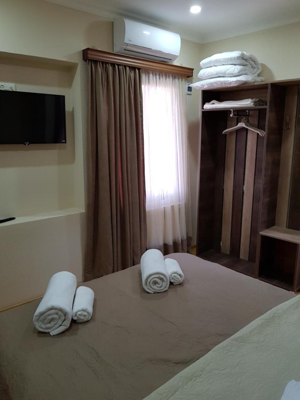 Hotel Villa Кутаиси Экстерьер фото