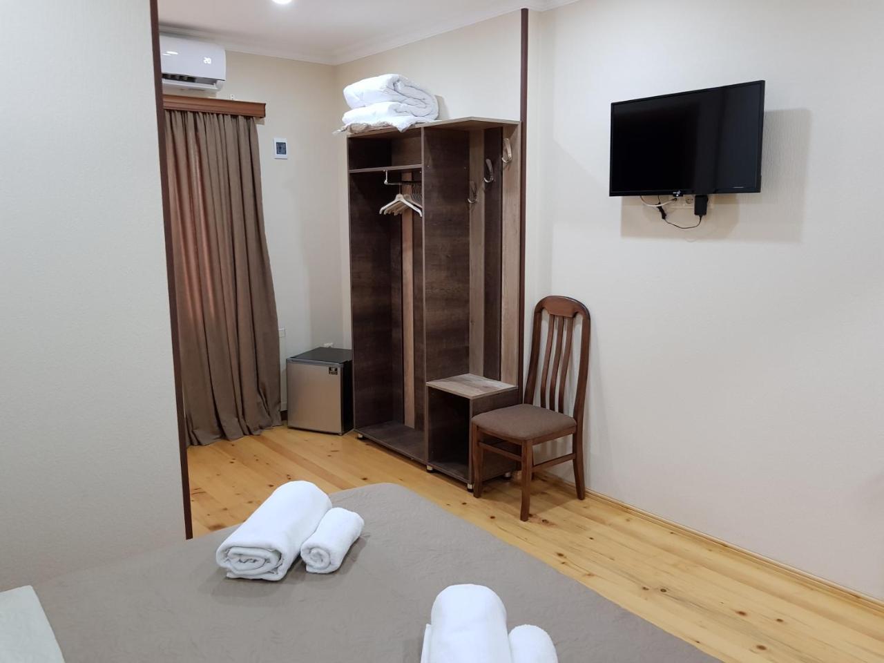 Hotel Villa Кутаиси Экстерьер фото