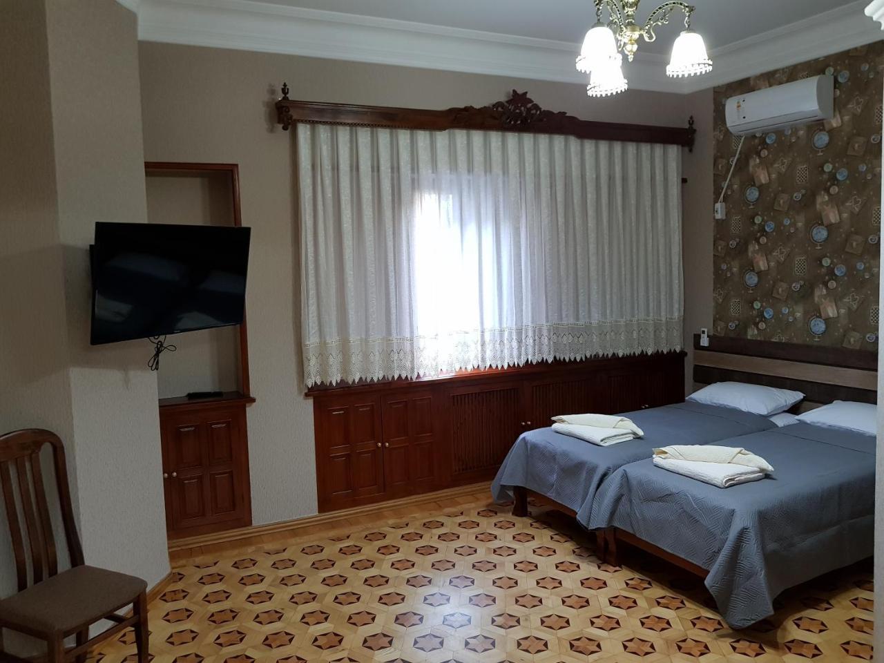 Hotel Villa Кутаиси Экстерьер фото